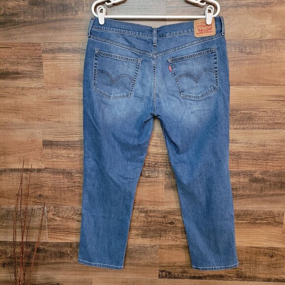 Levi's Jeans Size 31 Boyfriend Mid Rise Medium Light Wash Stretch Denim - Picture 2 of 12